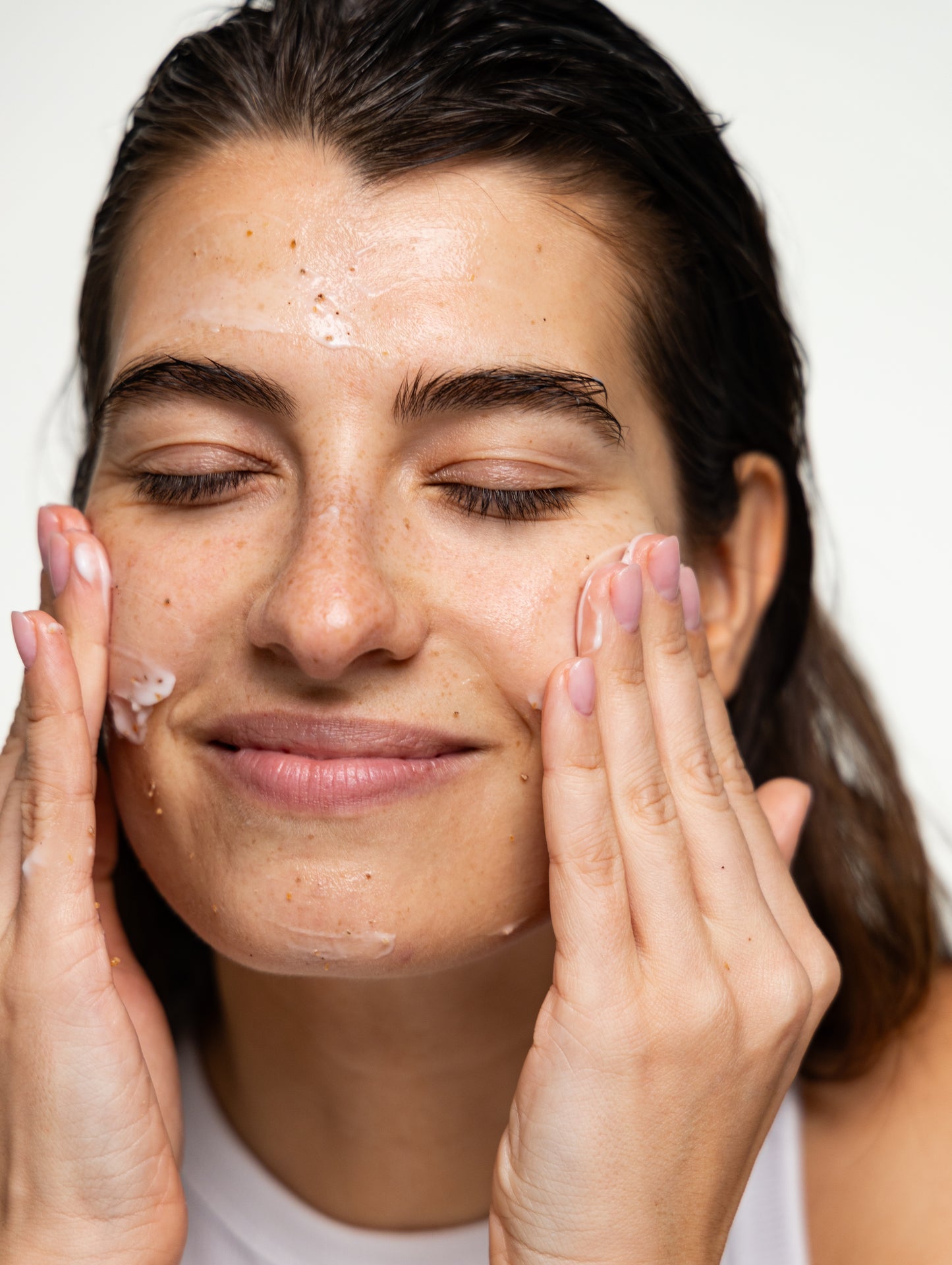 كريم مقشر بذور التين الشوكي